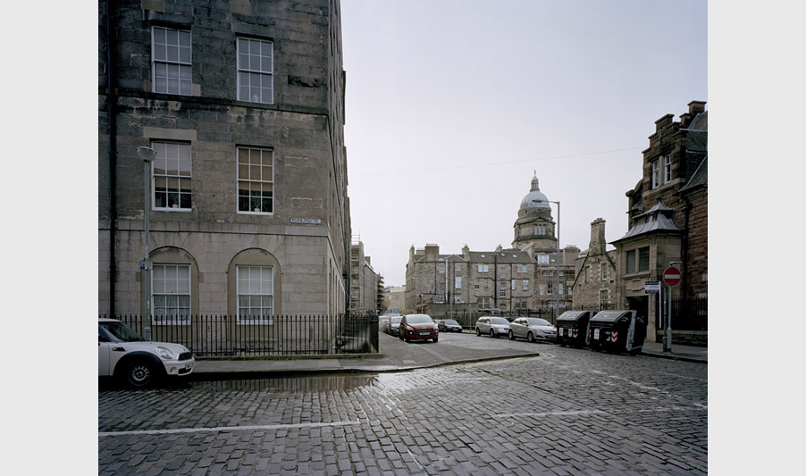 Drummond Street. November 2010. Edinburgh photo survey. edi024